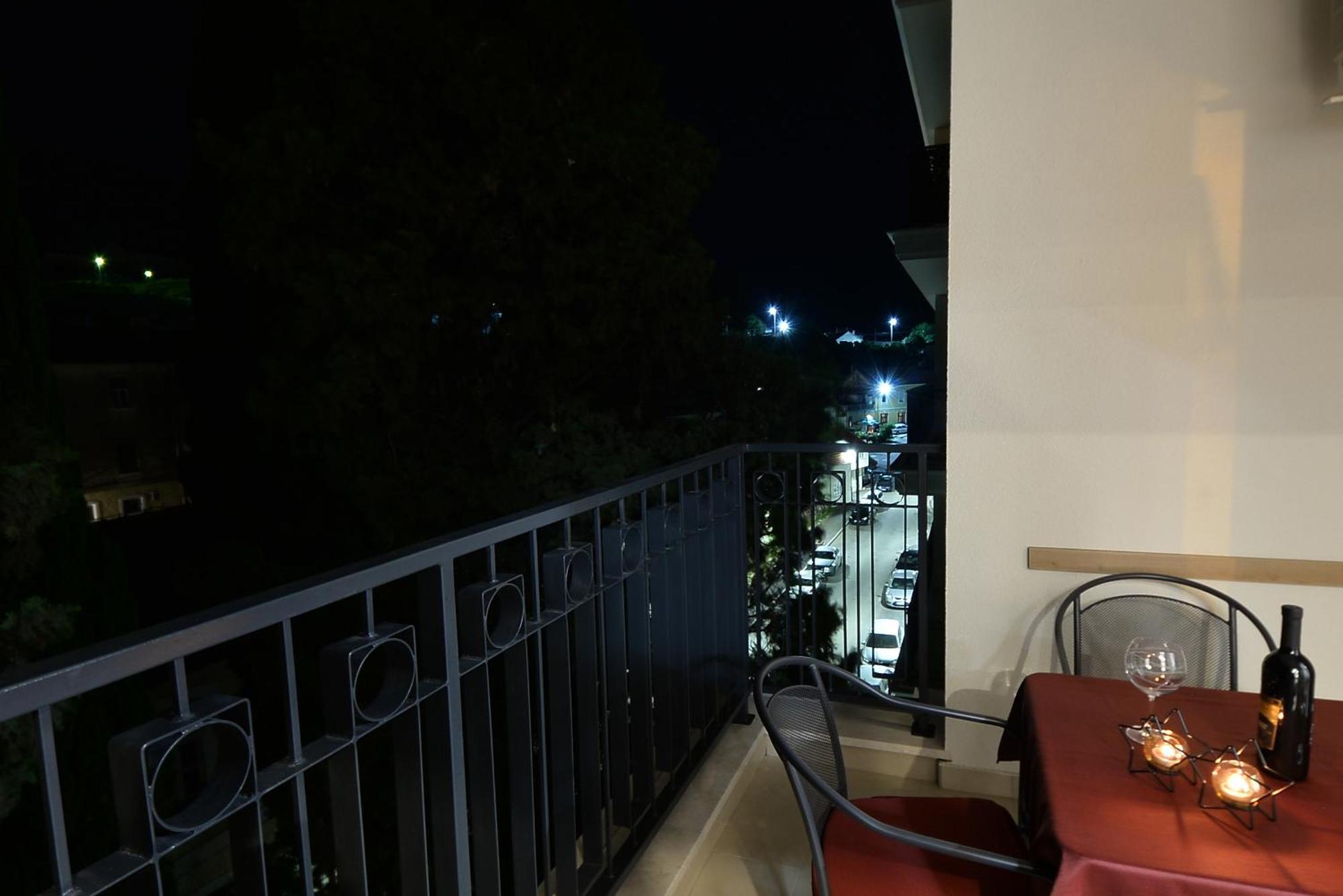 Pine 1 Apartment In The Center Trebinje Eksteriør bilde